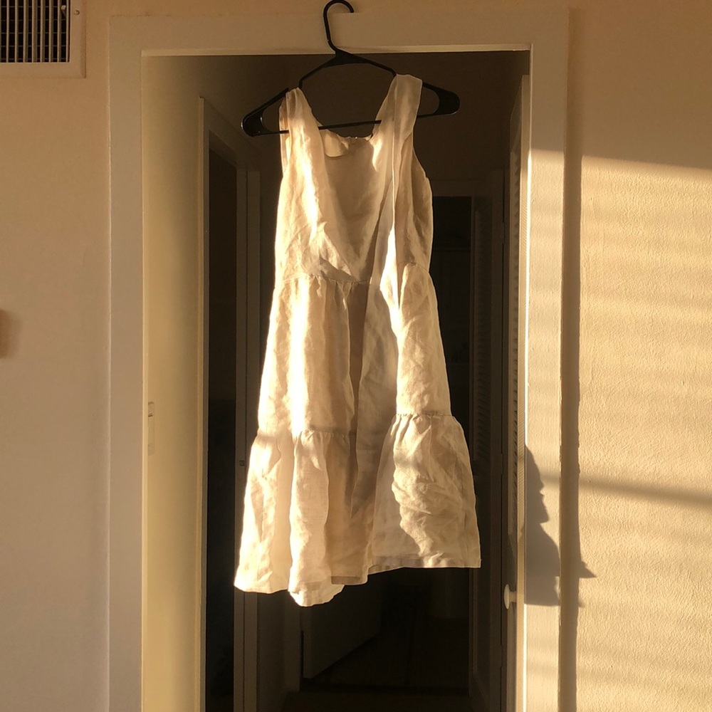 Guy Baxter cream colored dress. *sparkles*